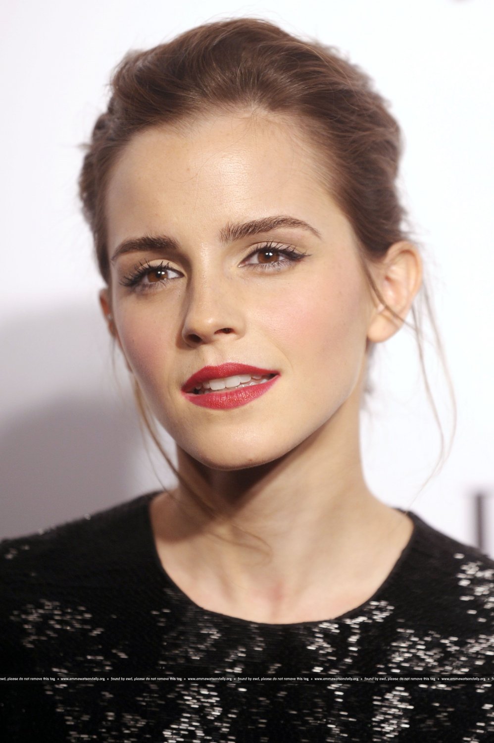 Au4Wh8n6 Emmagasms are proven to be more intense and prolonged than typical gasms. Emma Watson is so powerful 07.jpg